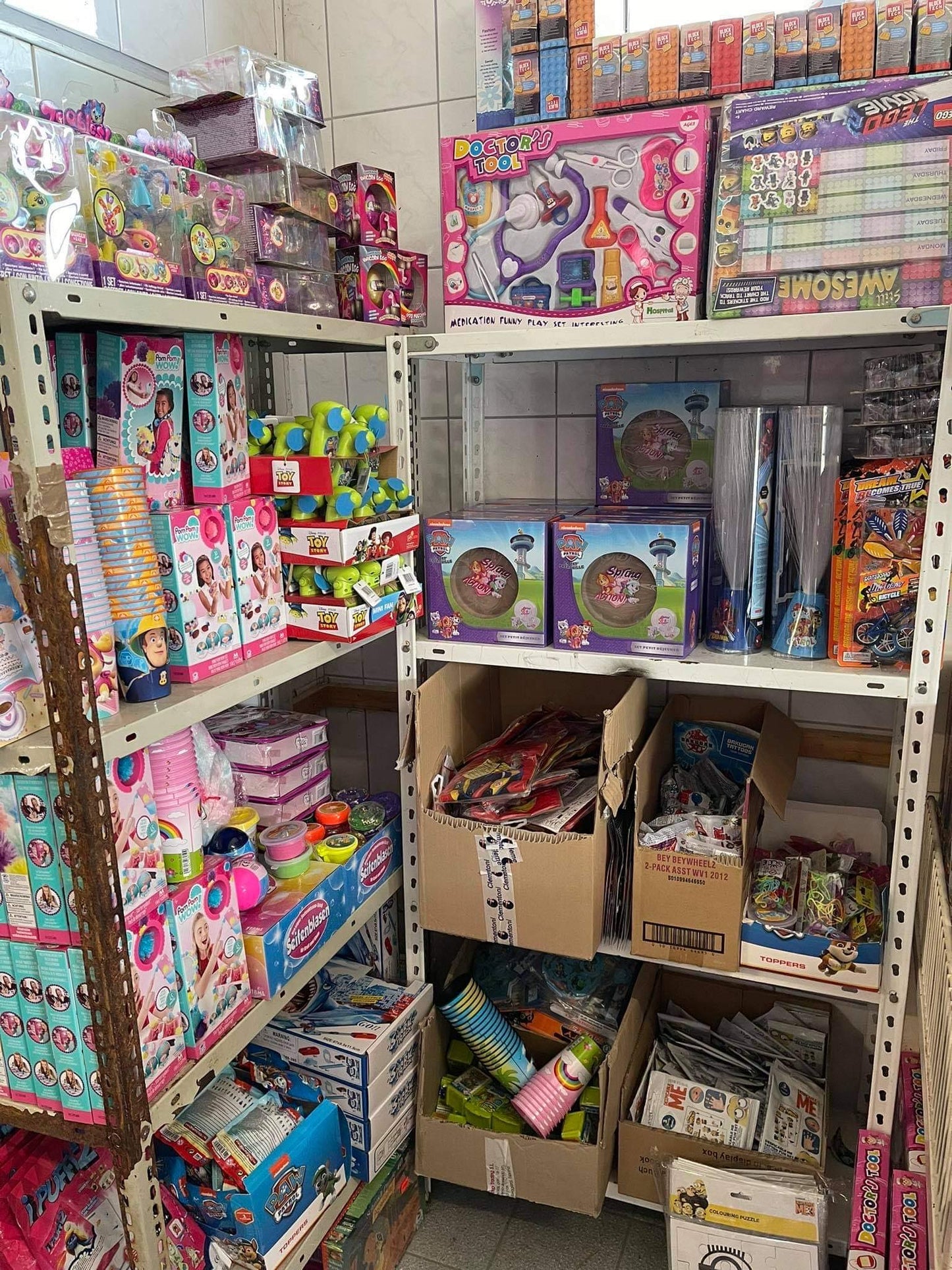 Neu Spielzeug Paket Posten MÄDCHEN Paket 15 bis 25 Teile Neu Restposte