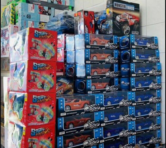 Spielzeug Paket Posten Jungs Paket 20 bis 25 Teile Restposten